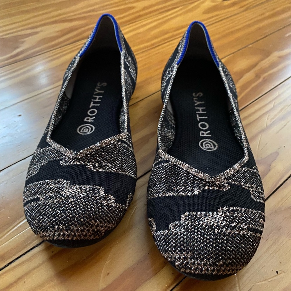 Perfect to add sparkle to your outfit!